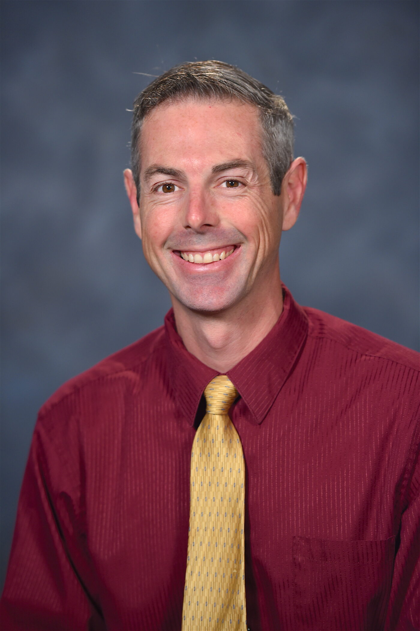 Chrisherringheadshot2021