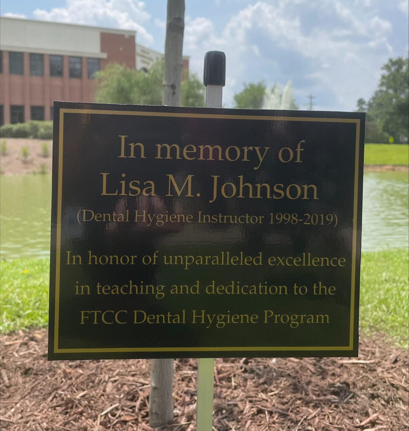 FTCC Dental program dedicates tree in honor of late faculty member