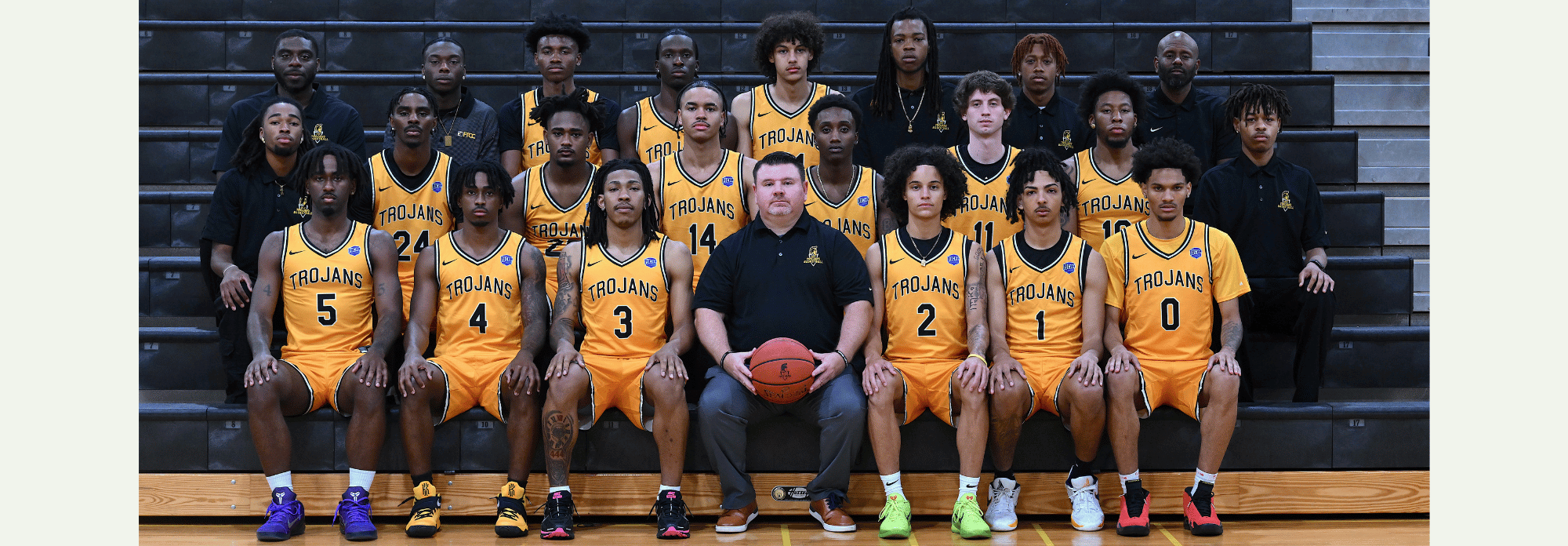 Ftcc Mens Basketball Group Photo (1)