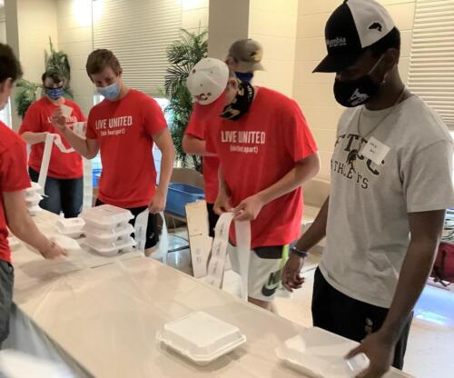 Baseball & Softball players volunteer for United Way of Cumberland County.
