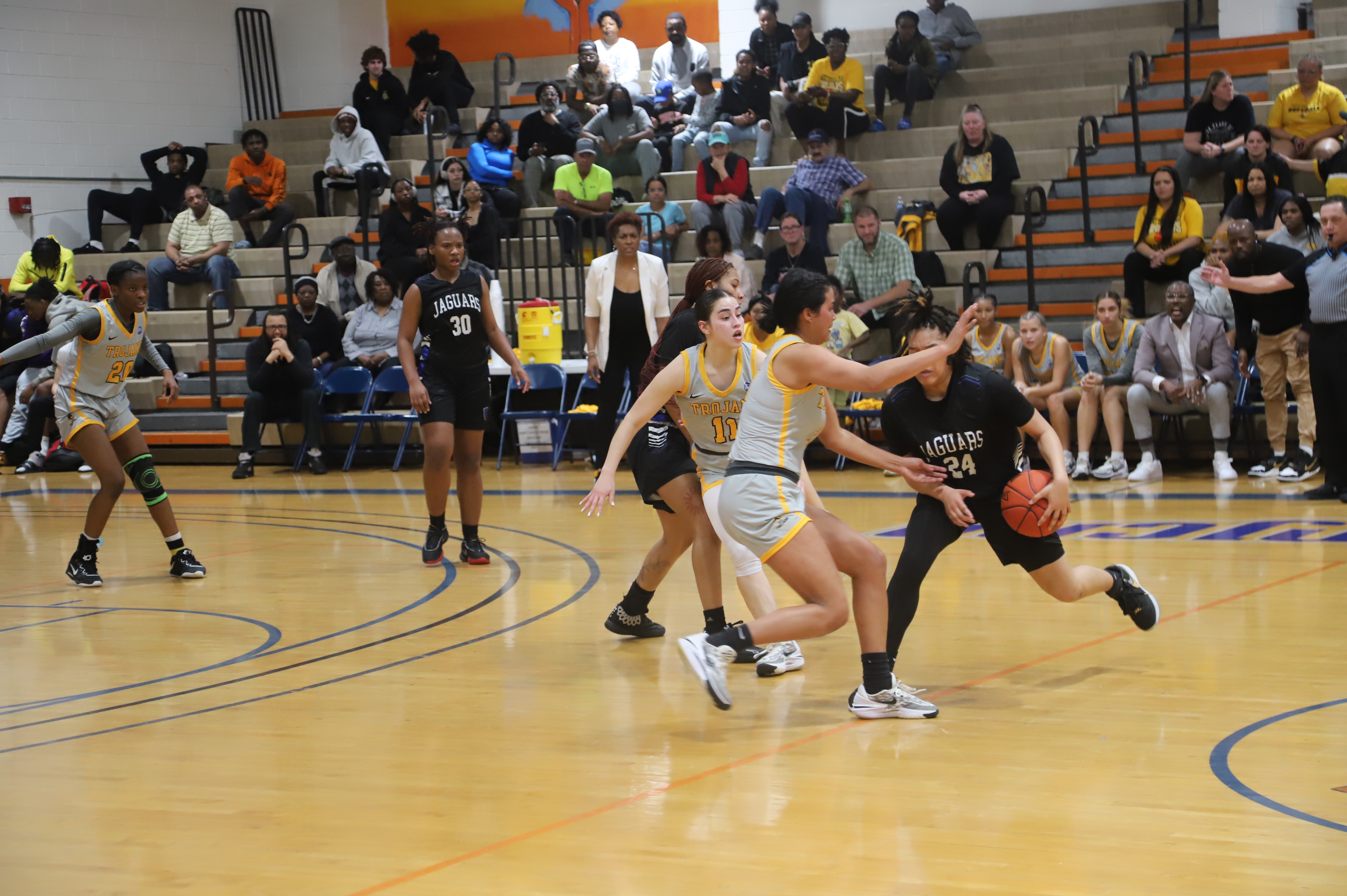 First Round NJCAA Region 10 Tournament