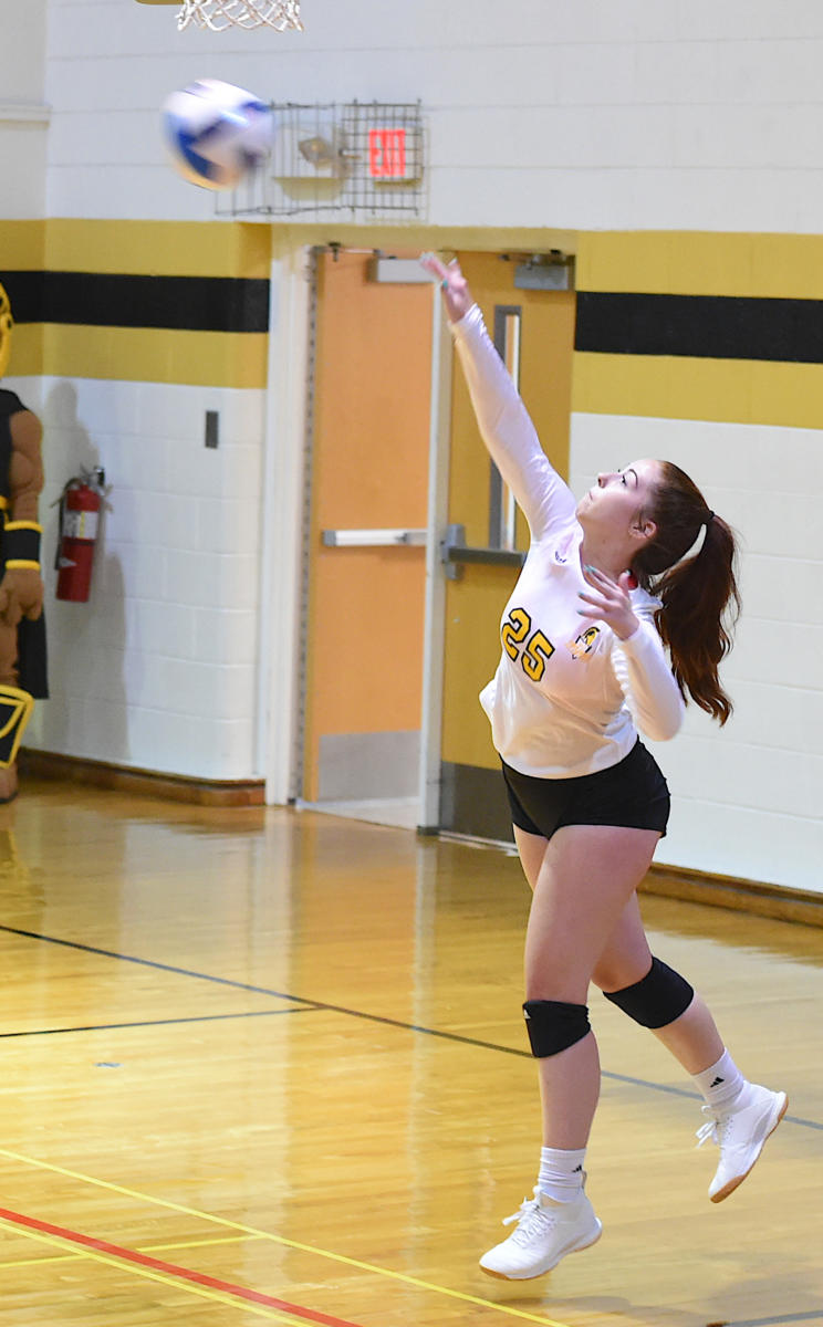 FTCC volleyball faces Pitt CC on Sept. 3, 2019, at Fayetteville Tech.