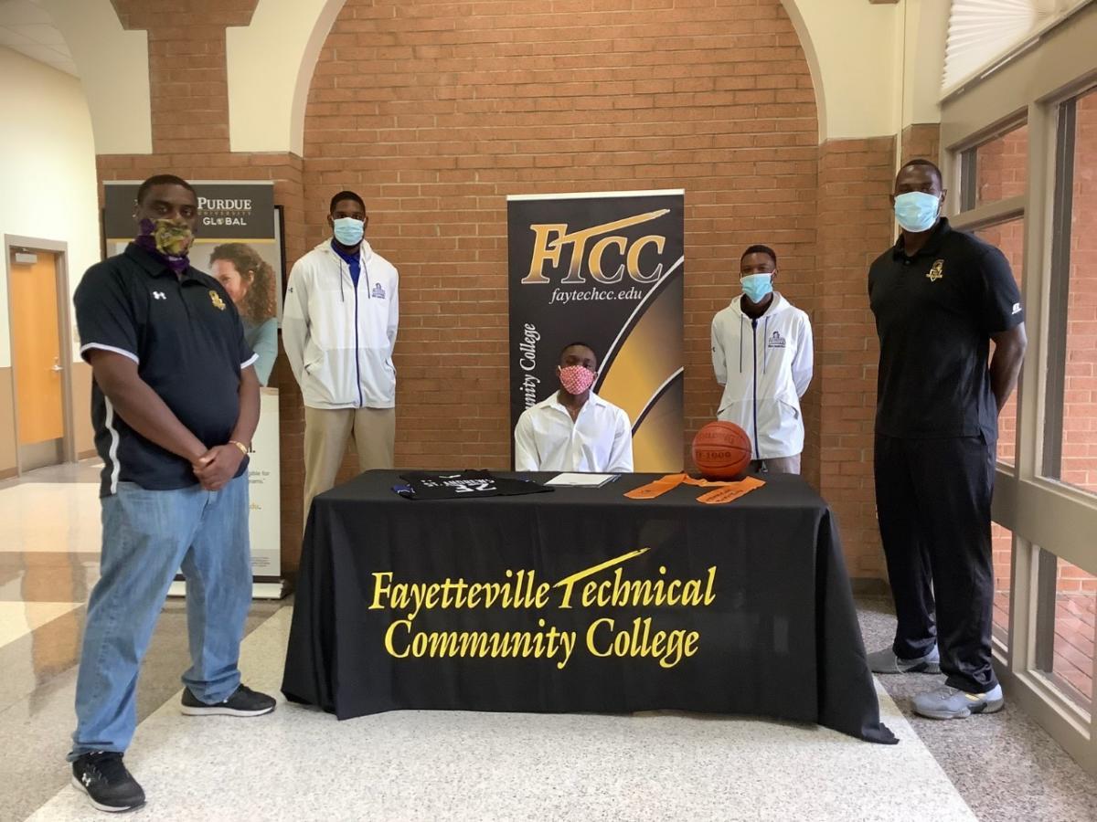 Gabe Harbison signs with St. Andrews