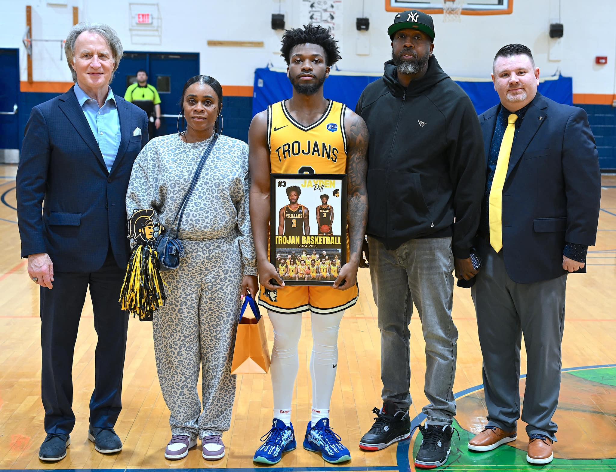 Men's Basketball Sophomore Night 2024-25