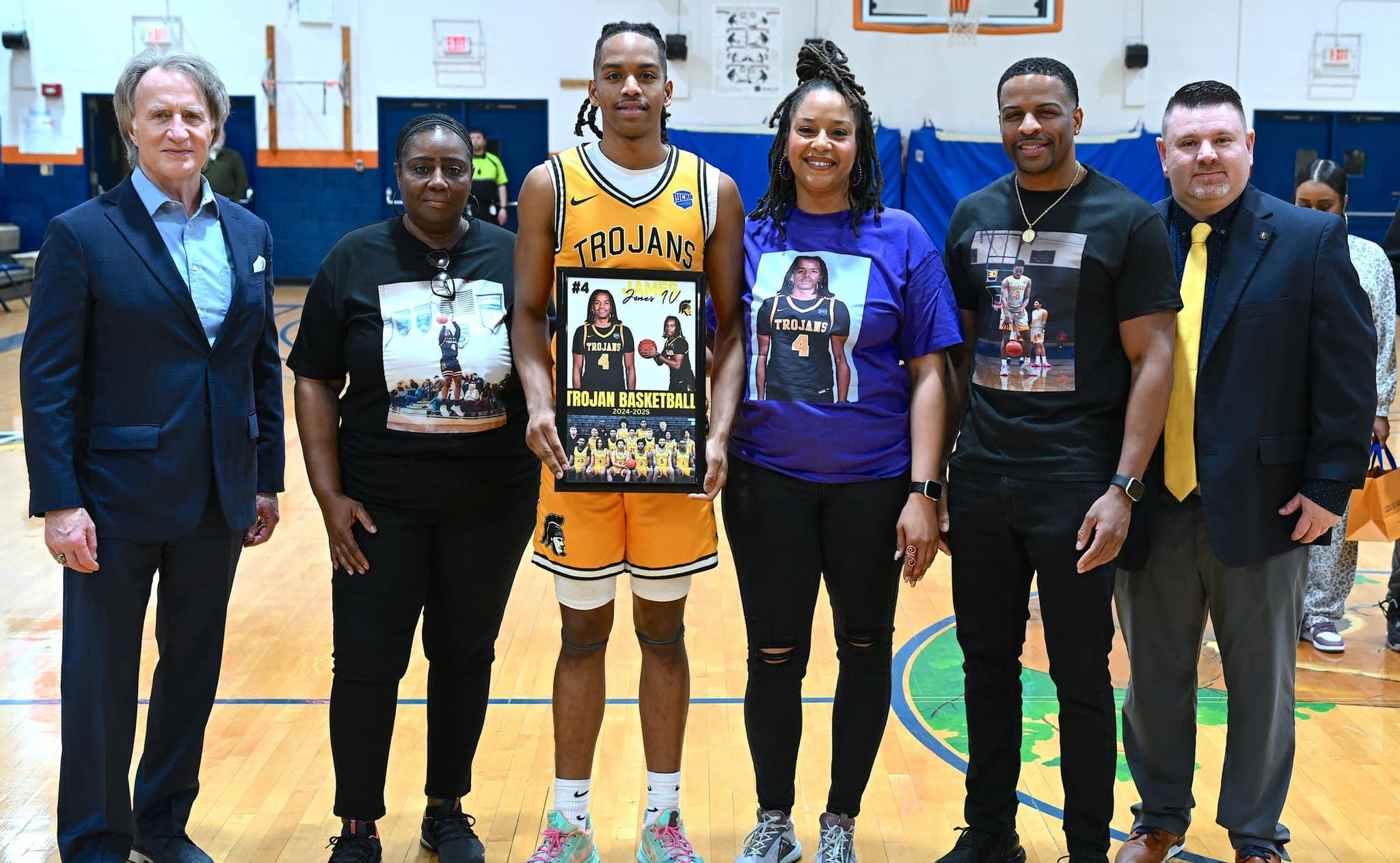 Men's Basketball Sophomore Night 2024-25