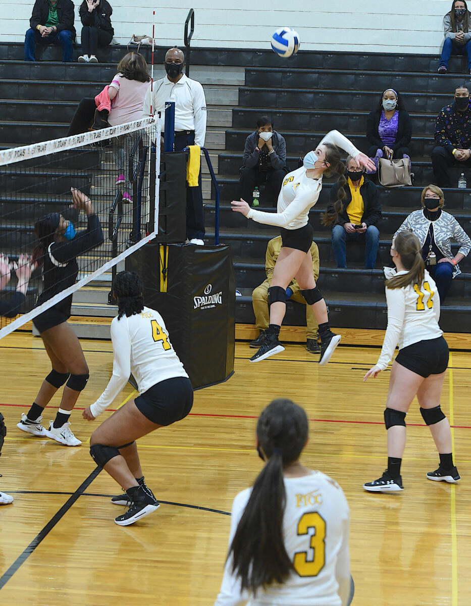 Volleyball vs Guilford Tech - Feb. 16, 2021