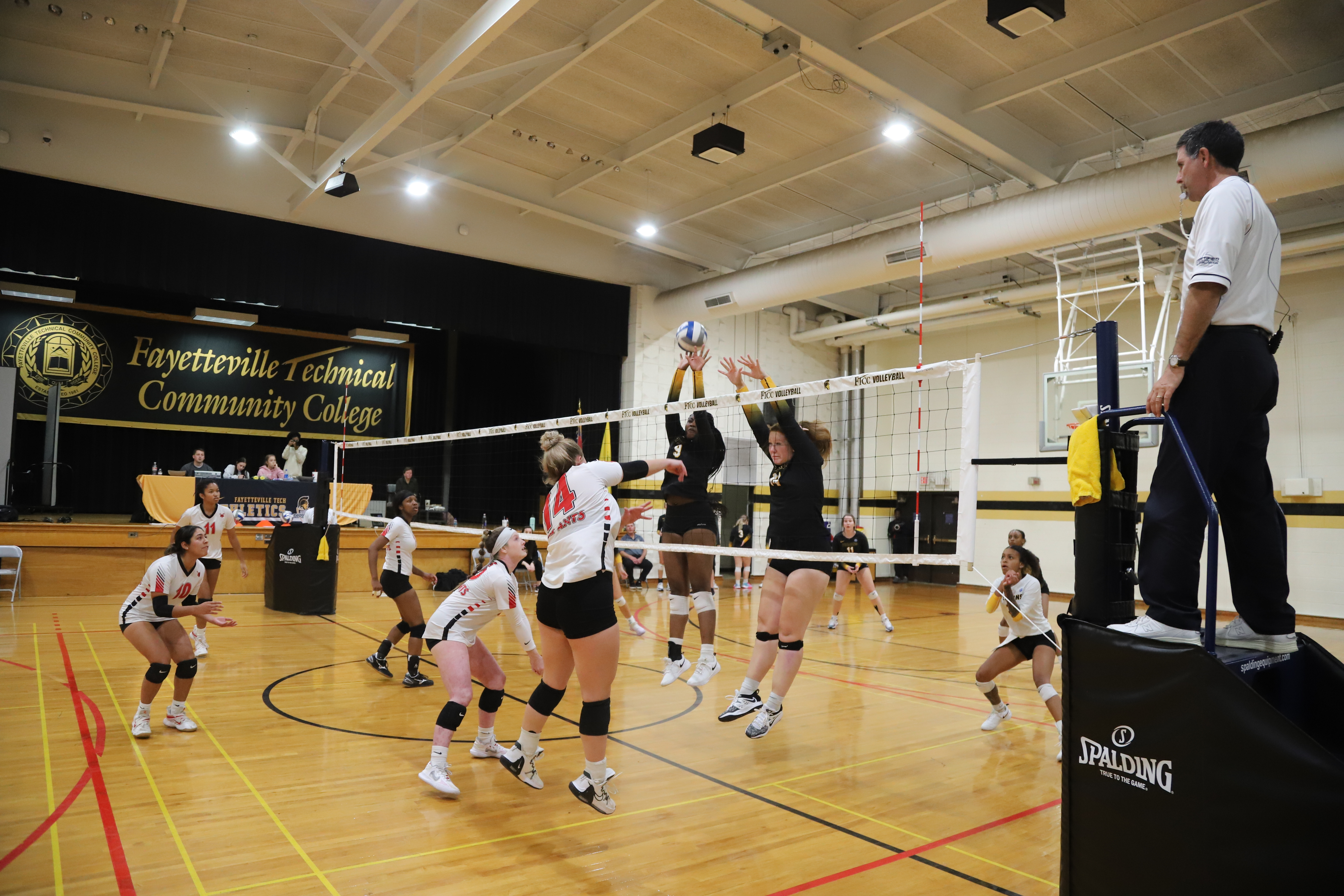 Volleyball- Sophomore Day 2022