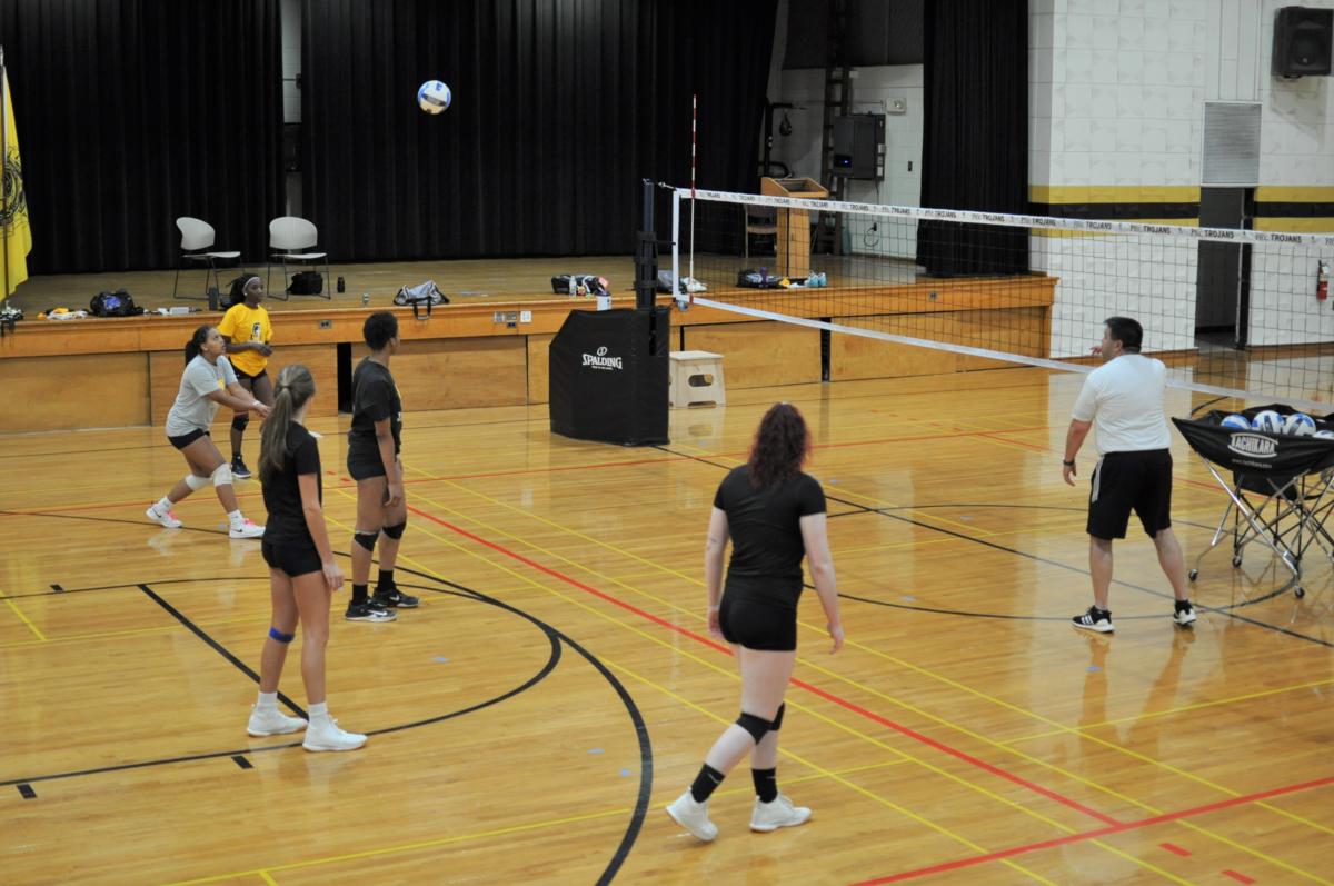 Volleyball resumes summer workouts