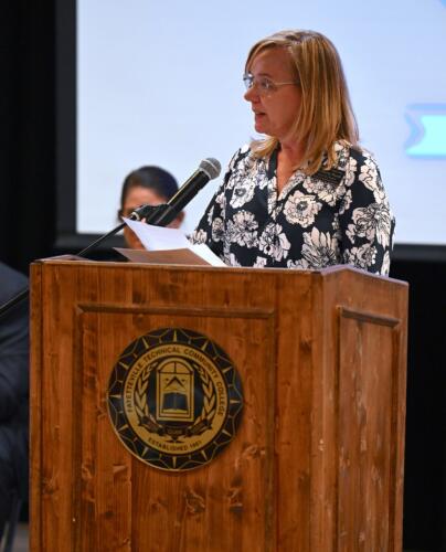 FTCC Senior VP Dr, Murtis Worth speaks at the podium.