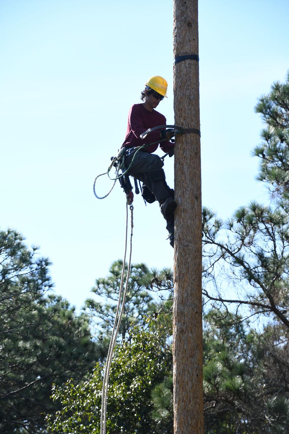 FTCC Lineworker Course Graduation - October 2024