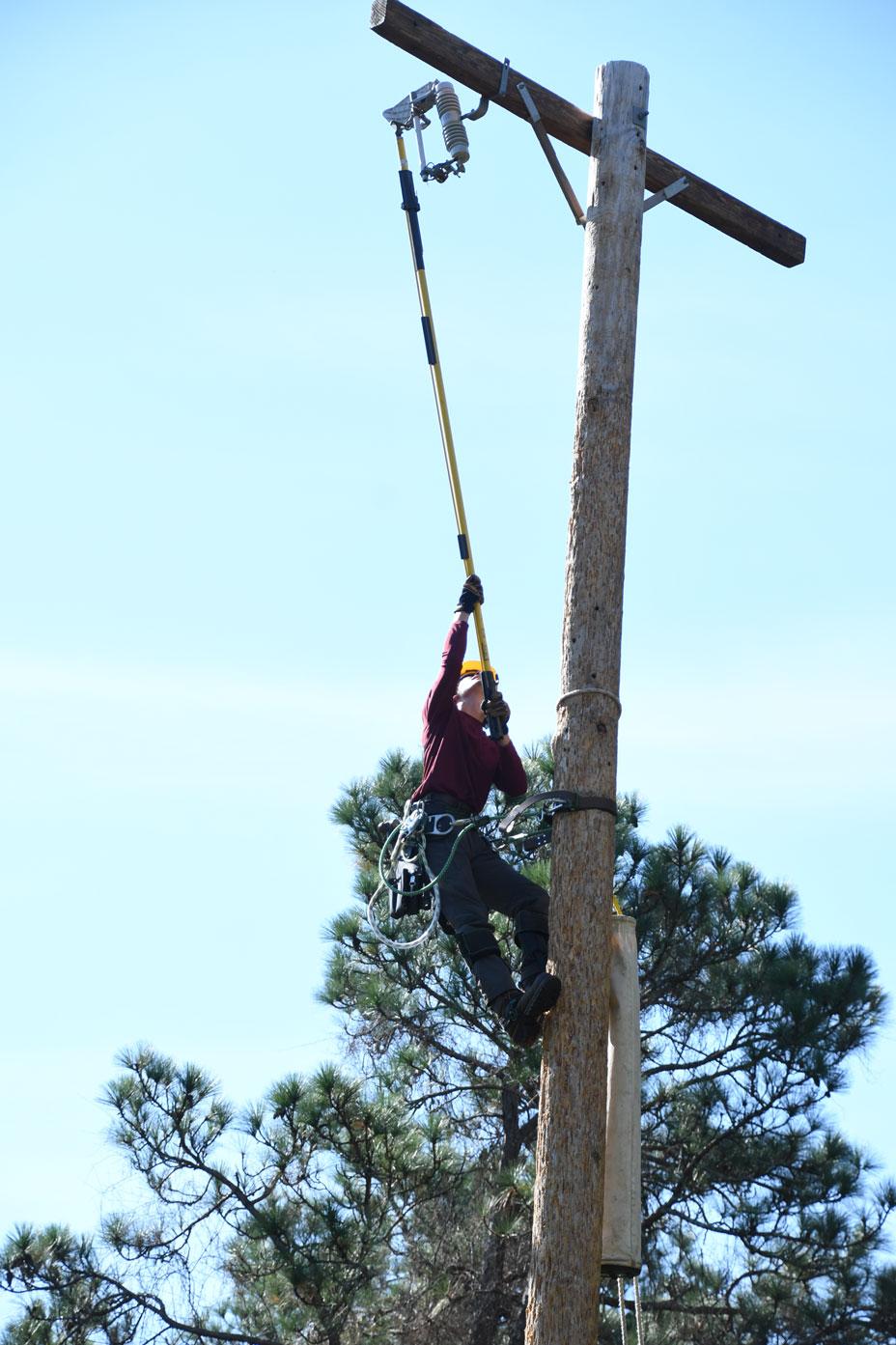 FTCC Lineworker Course Graduation - October 2024